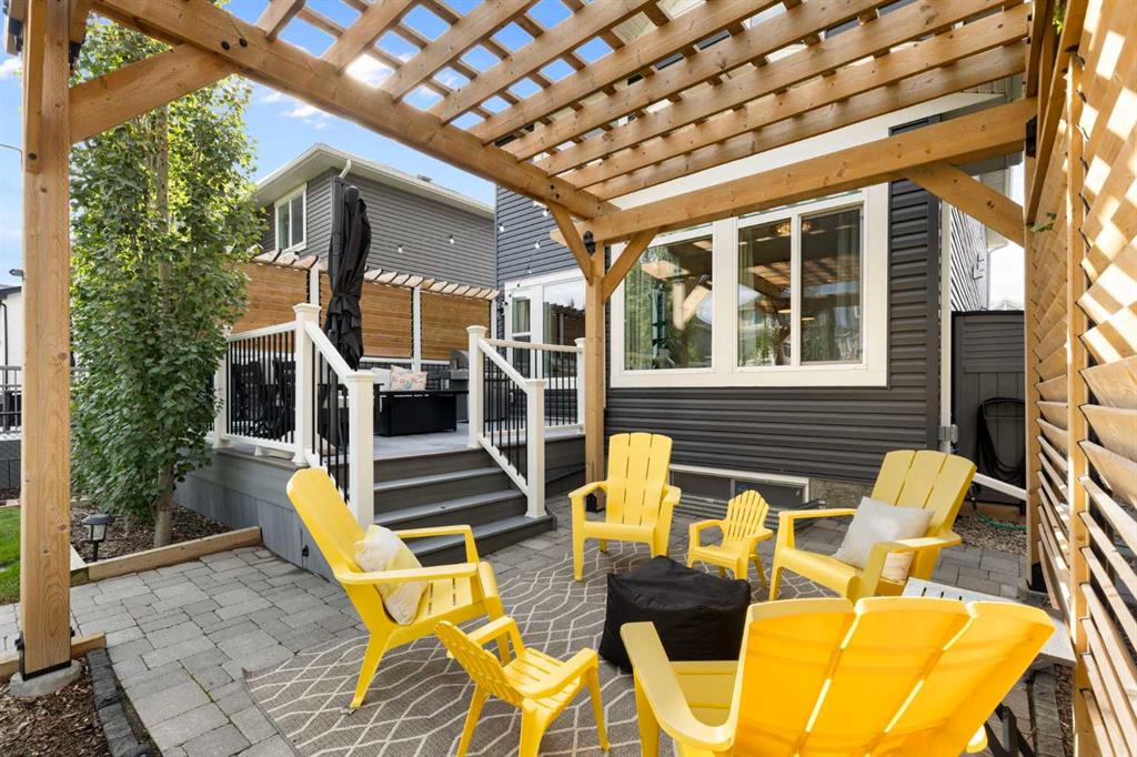 Picture for 103 Nolancliff Crescent NW