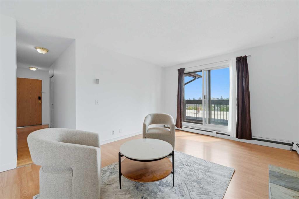 Picture for 306, 2611 15A Street SW