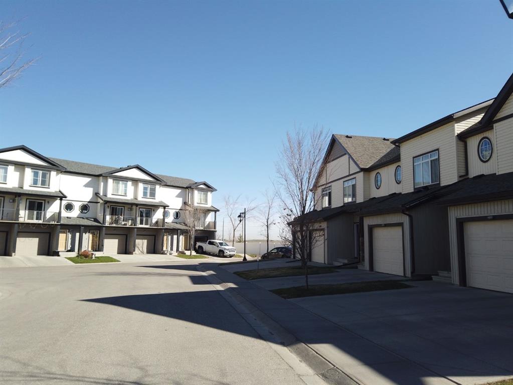 Picture for 337 COPPERPOND Landing SE
