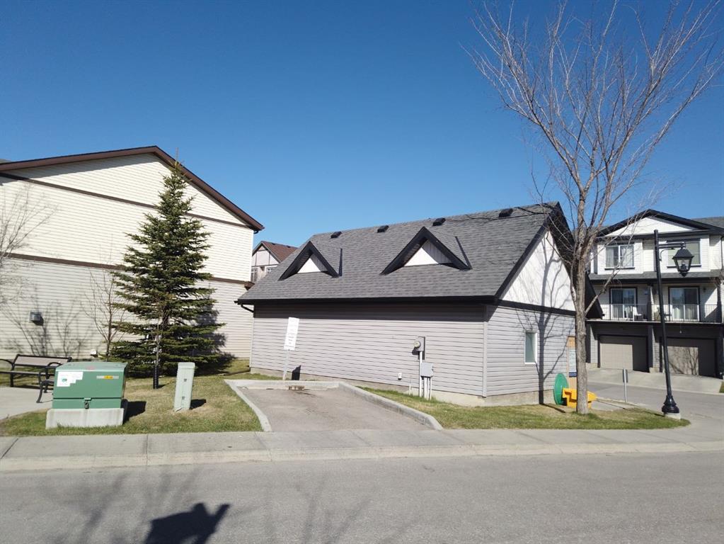 Picture for 337 COPPERPOND Landing SE