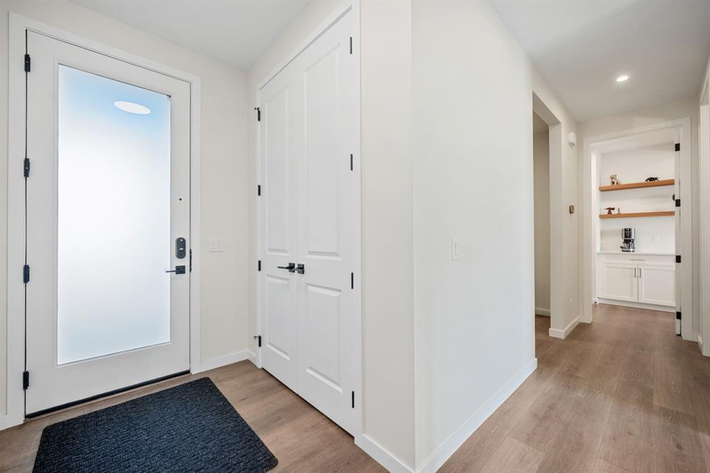 Picture for 66 Savoy Landing SE