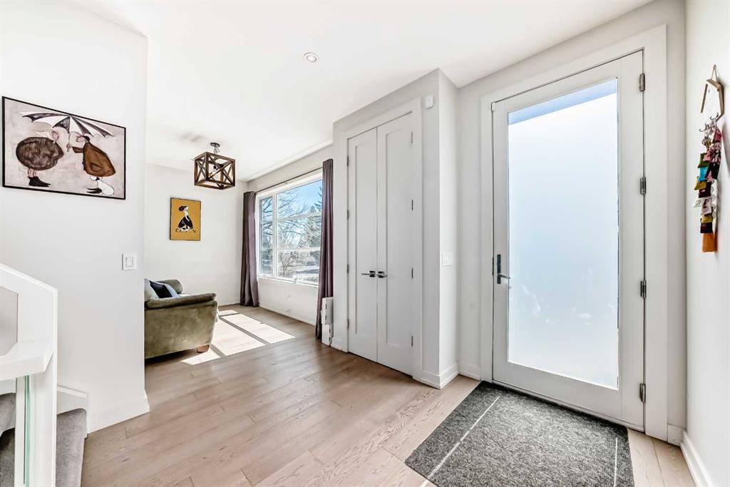 Picture for 112 Hanover Road SW