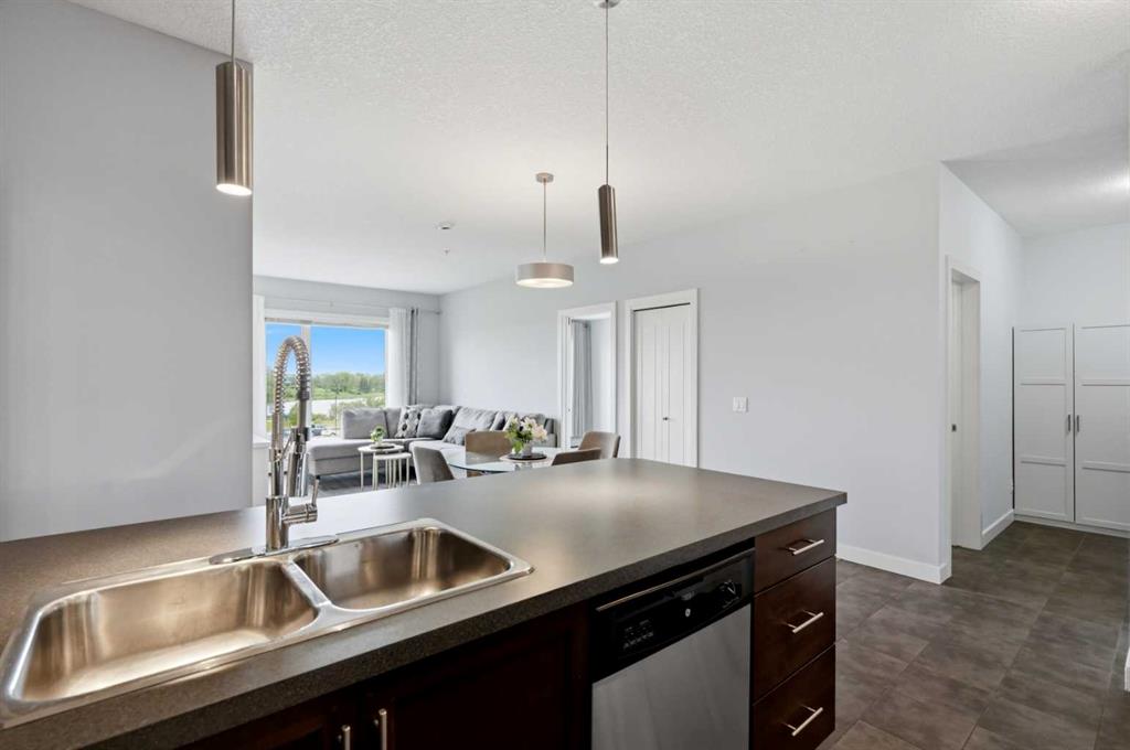 Picture for 2330, 604 East Lake Boulevard NE