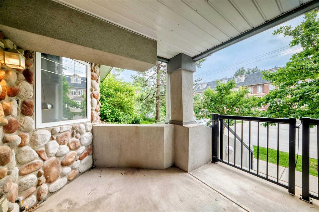 Picture for 102, 2422 Erlton Street SW