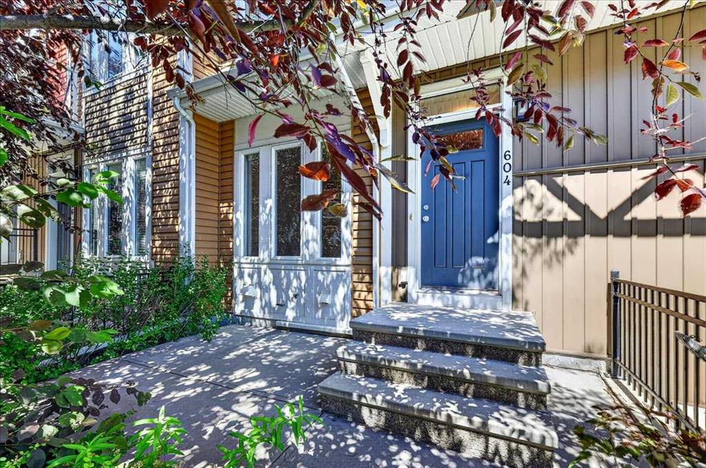 Picture for 604 Auburn Bay Square SE