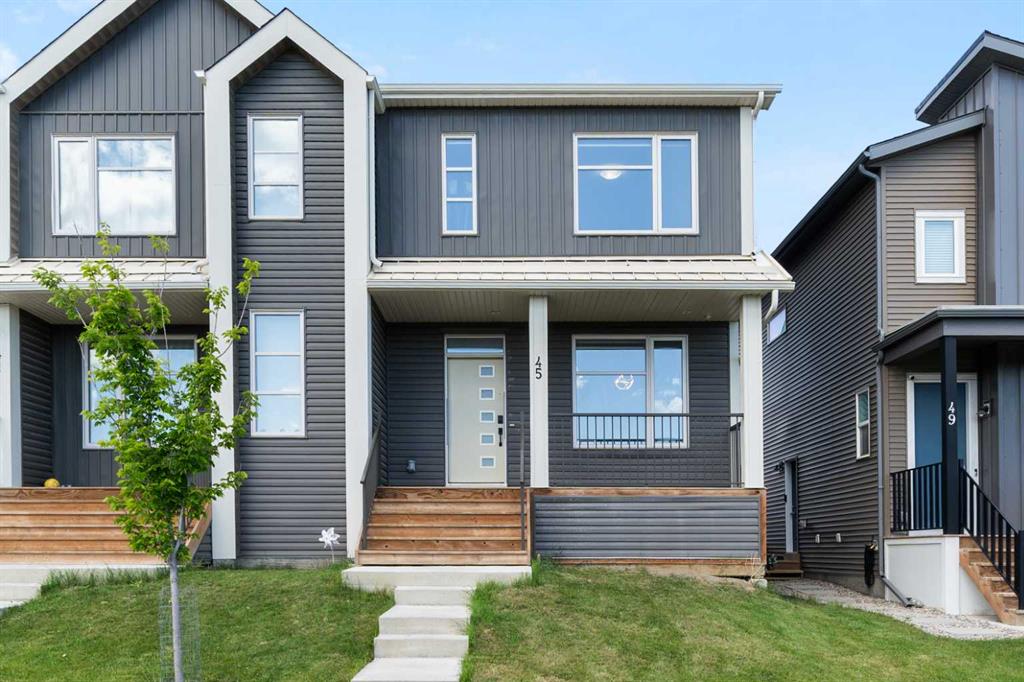 Picture for 45 Herron Mews NE