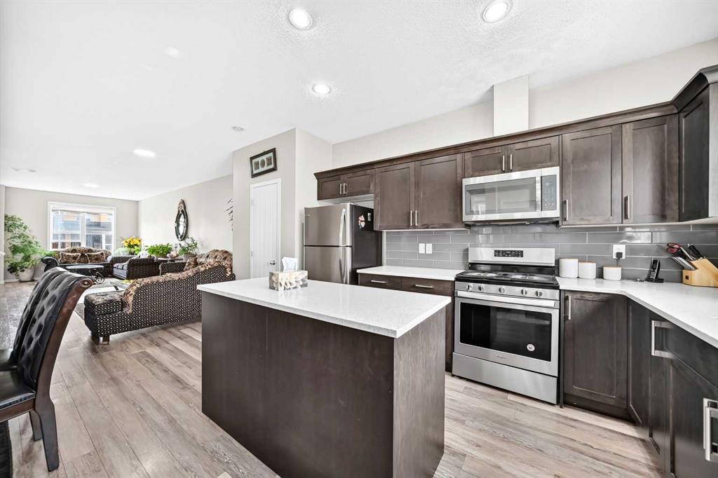 Picture for 206 Cornerstone Avenue NE
