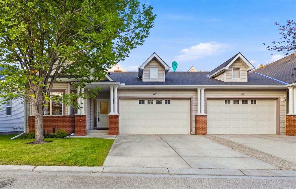 Picture for 42 Prestwick Pond Terrace SE