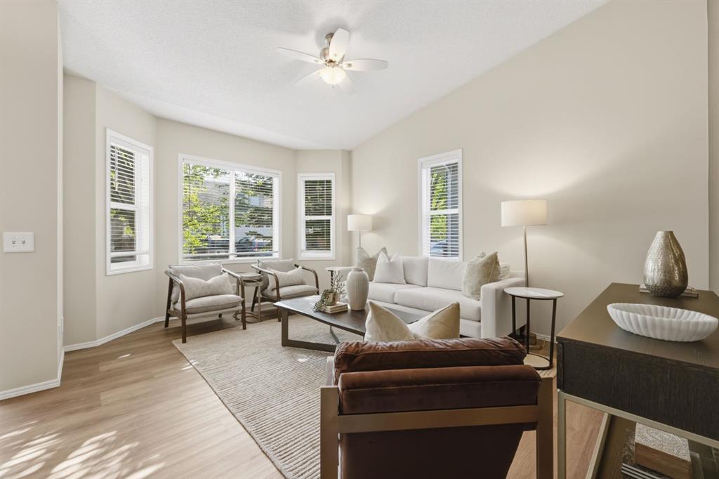 Picture for 42 Prestwick Pond Terrace SE