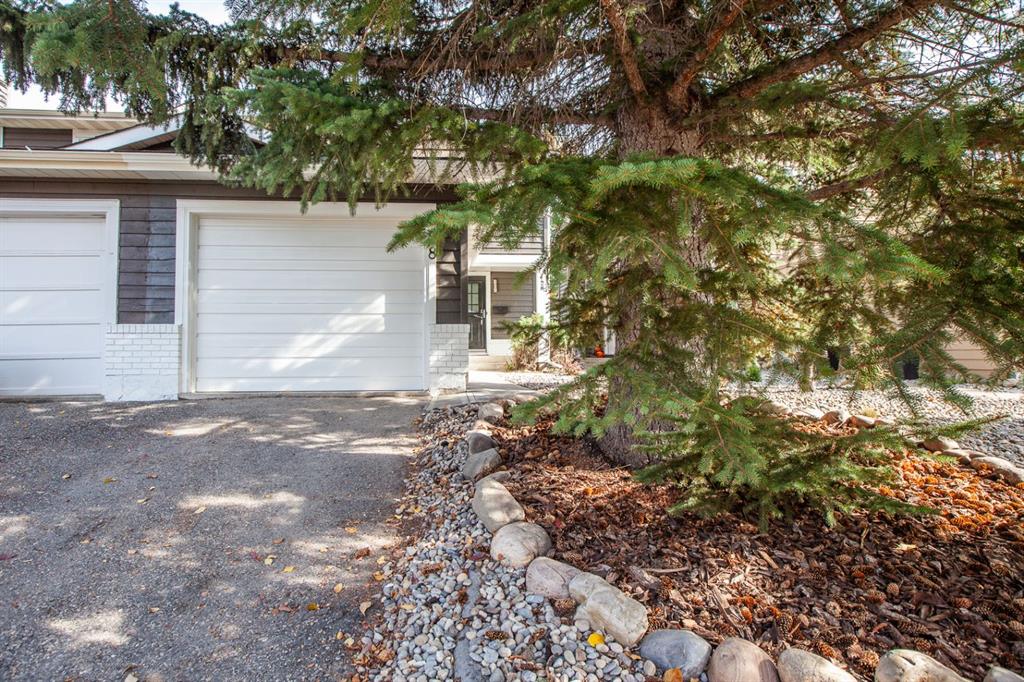 Picture for 28 Midpark Gardens SE