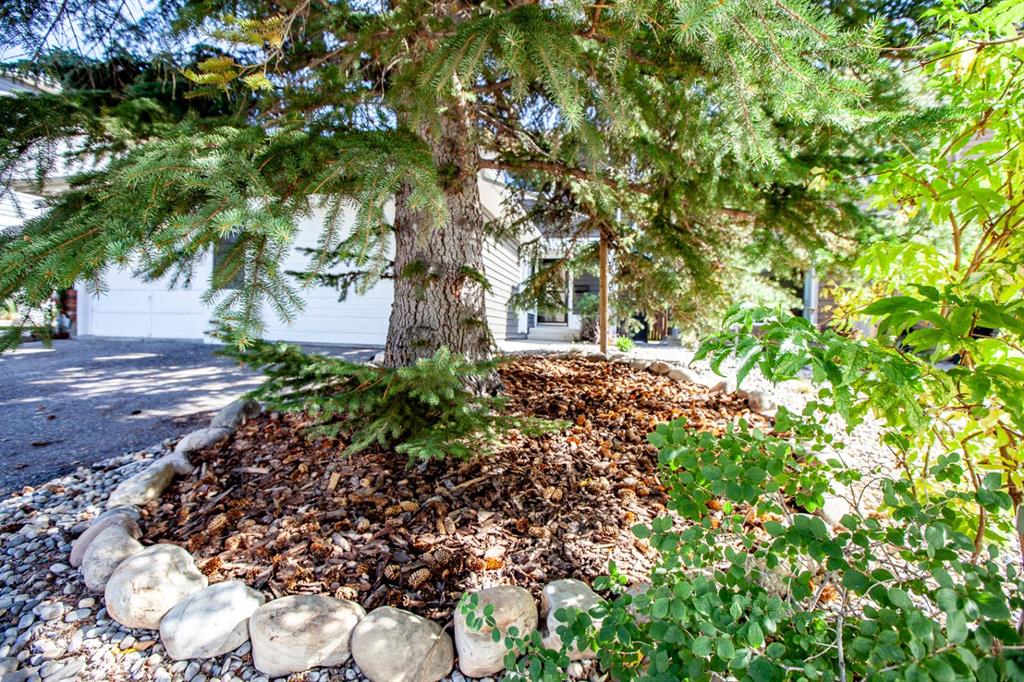 Picture for 28 Midpark Gardens SE