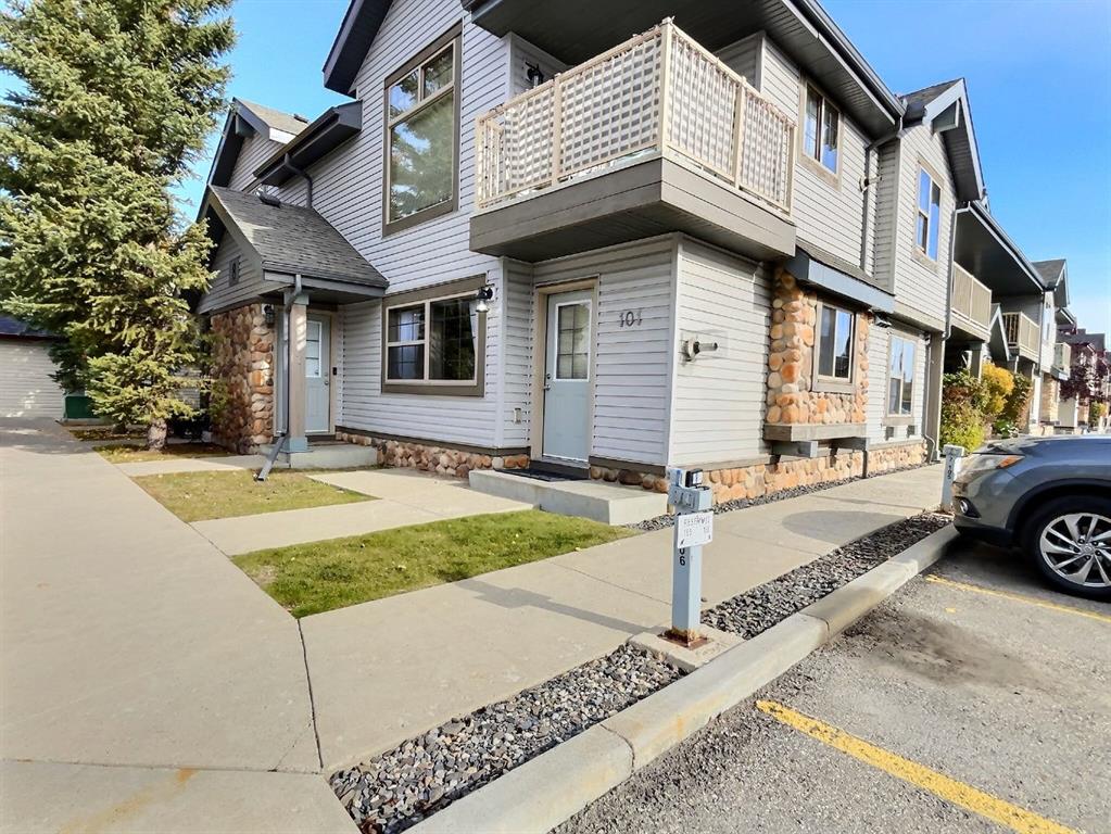 Picture for 101, 8 everridge Square SW