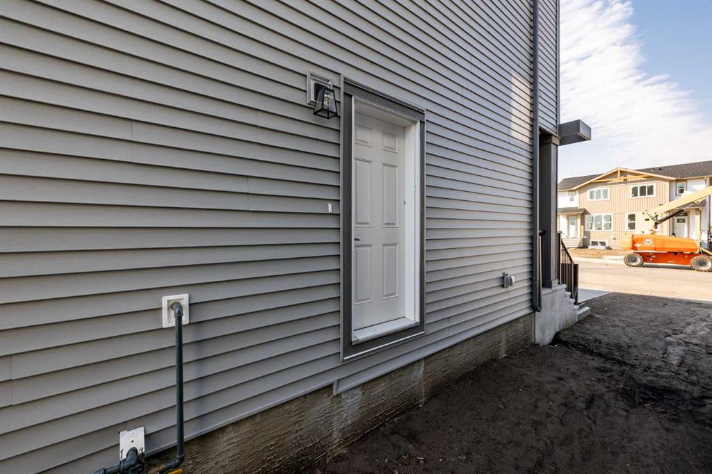 Picture for 978 Edgefield Avenue 