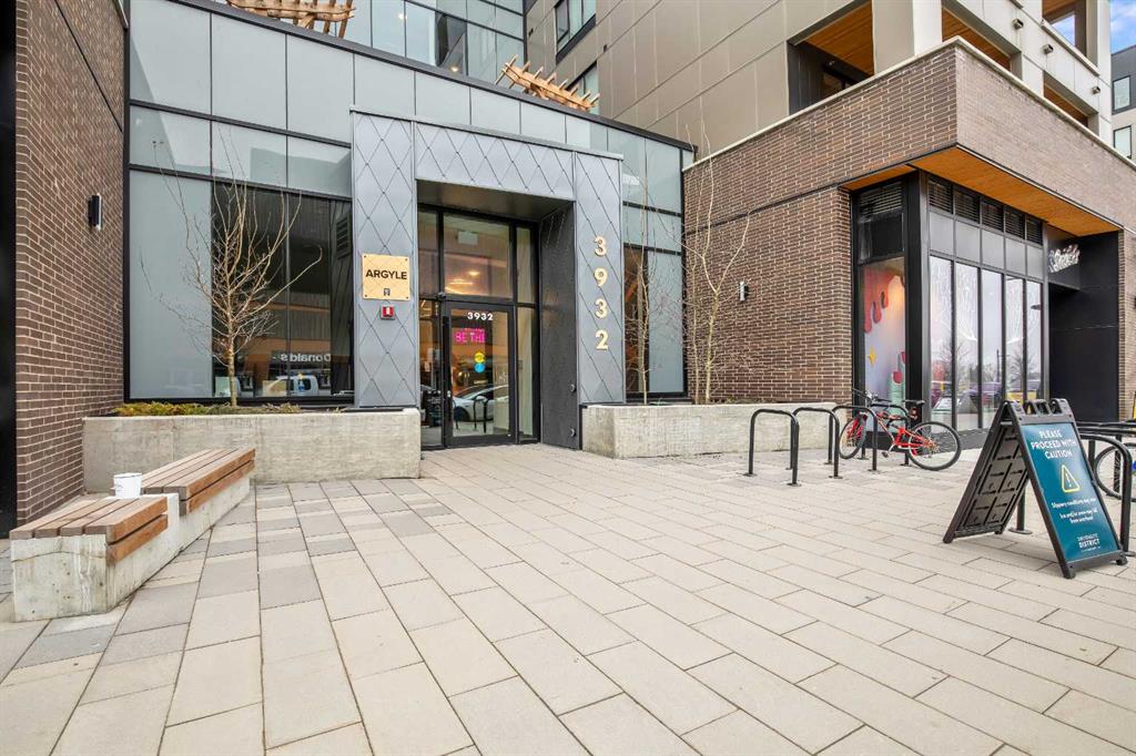 Picture for 507, 3932 University Avenue NW