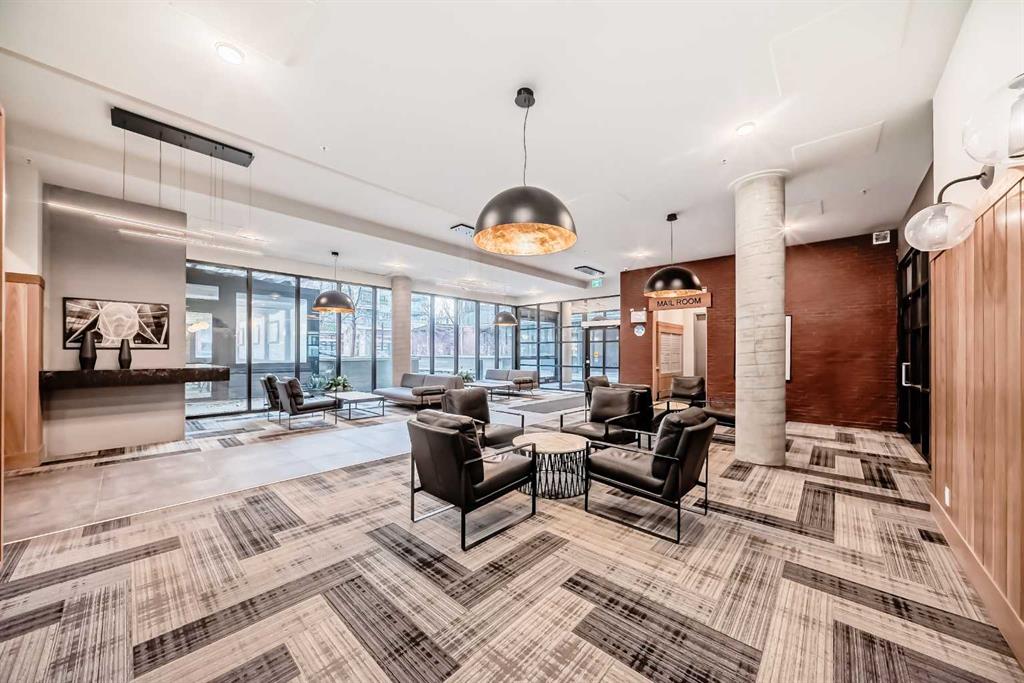 Picture for 612, 4138 University Avenue NW