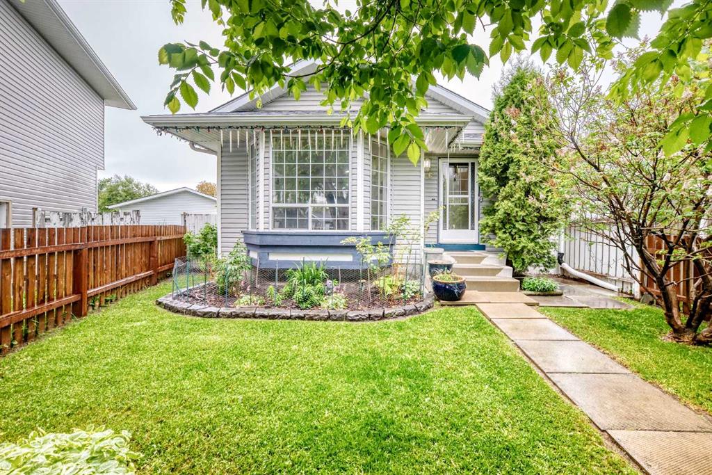 Picture for 16 Martinridge Way NE