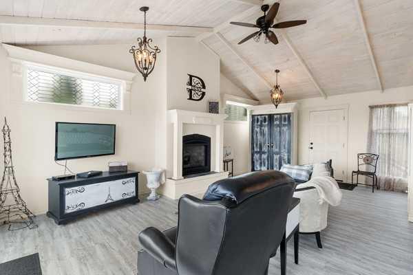 Picture for 39 Ridge Drive  