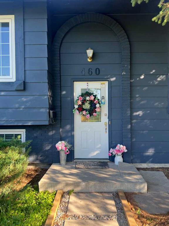 Picture for 460 Parkridge Crescent SE