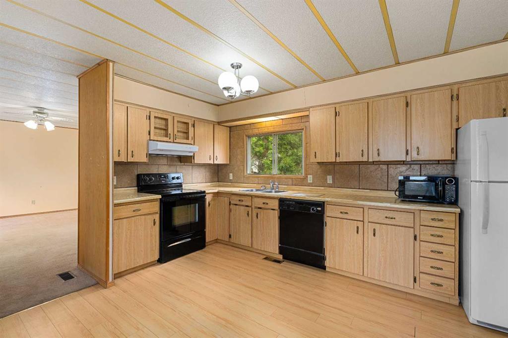 Picture for 364 Burroughs Circle NE