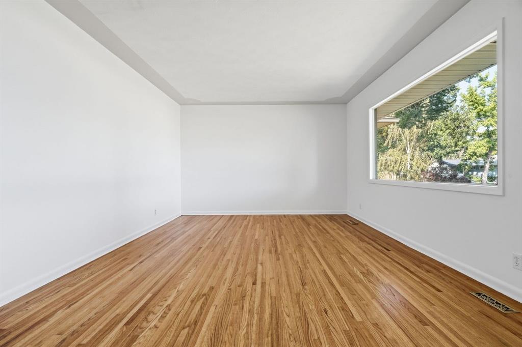 Picture for 100 Westminster Drive SW