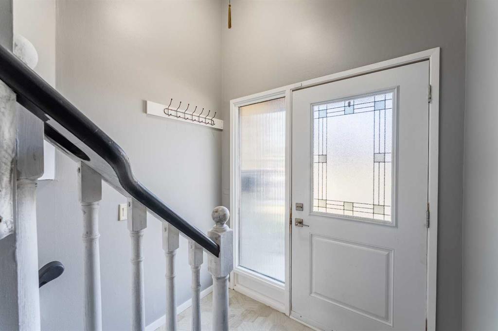 Picture for 84 Templehill Drive NE
