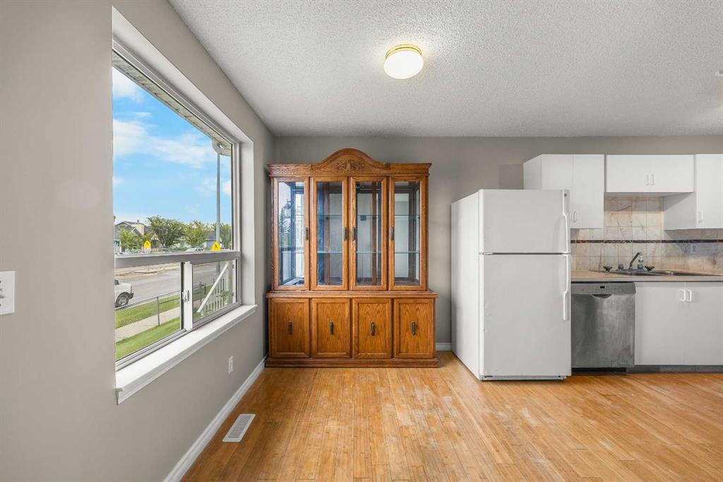 Picture for 161 Sandpiper Lane NW