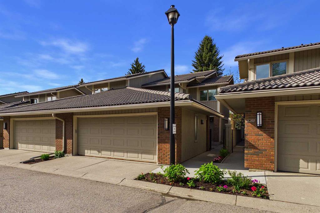 Picture for 252, 20 Midpark Crescent SE