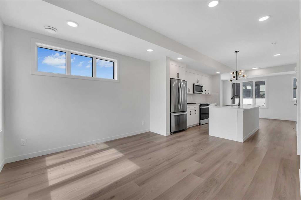 Picture for 120 Arbour Lake Court NW