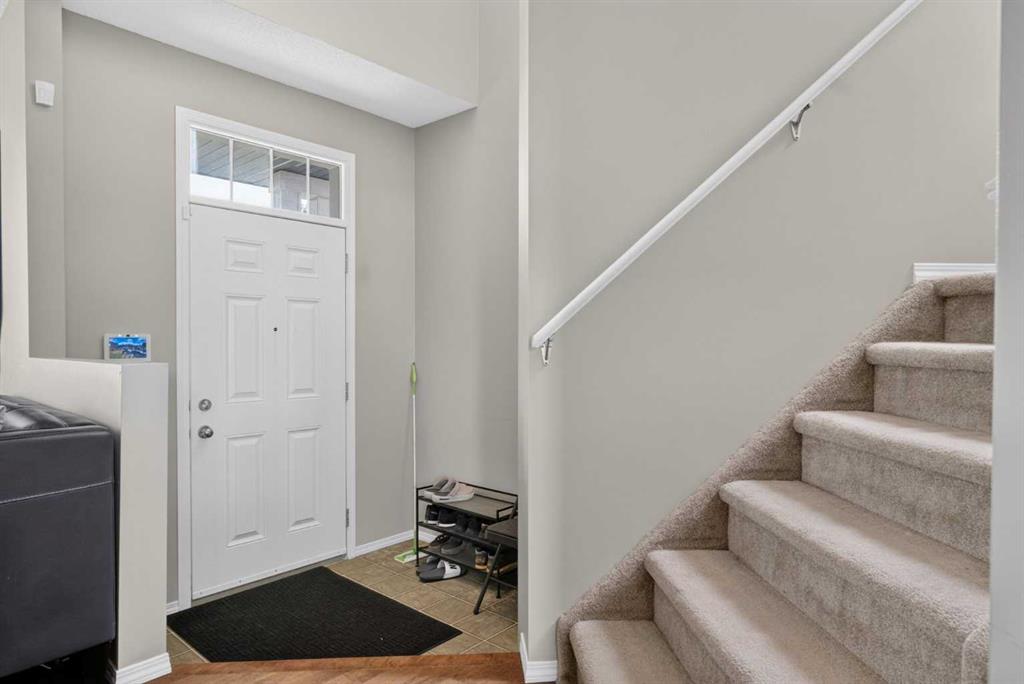 Picture for 116 Panora Close NW