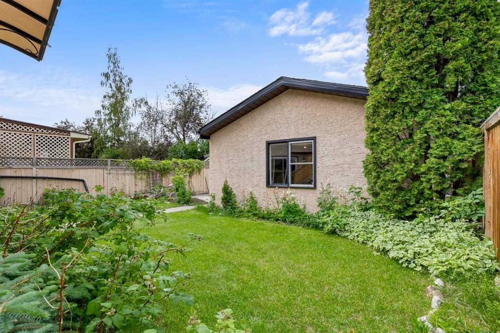 Picture for 266 Shawnessy Drive SW