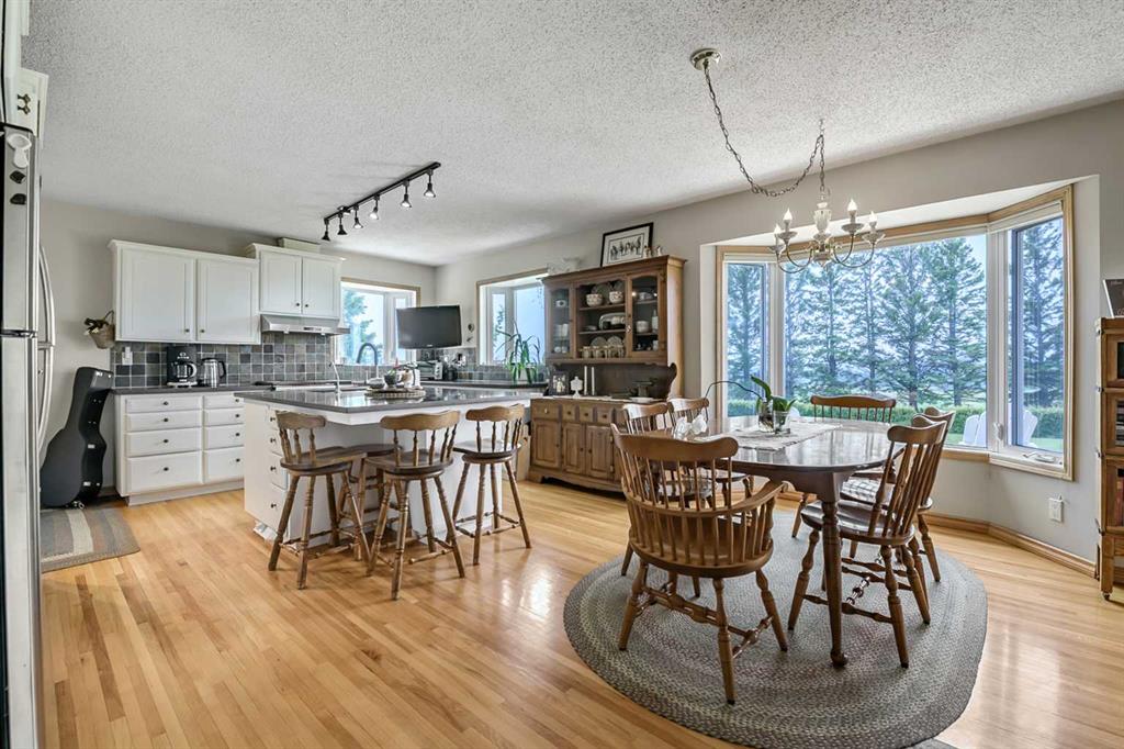 Picture for 338076 Meridian Street 
