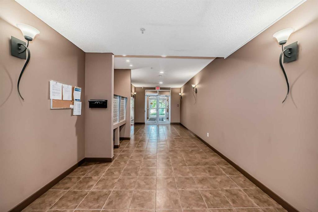 Picture for 110, 108 Country Village Circle NE