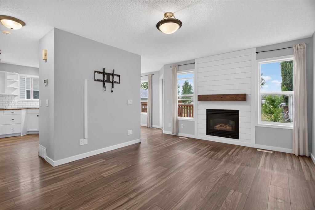 Picture for 56 Silver Creek Boulevard 