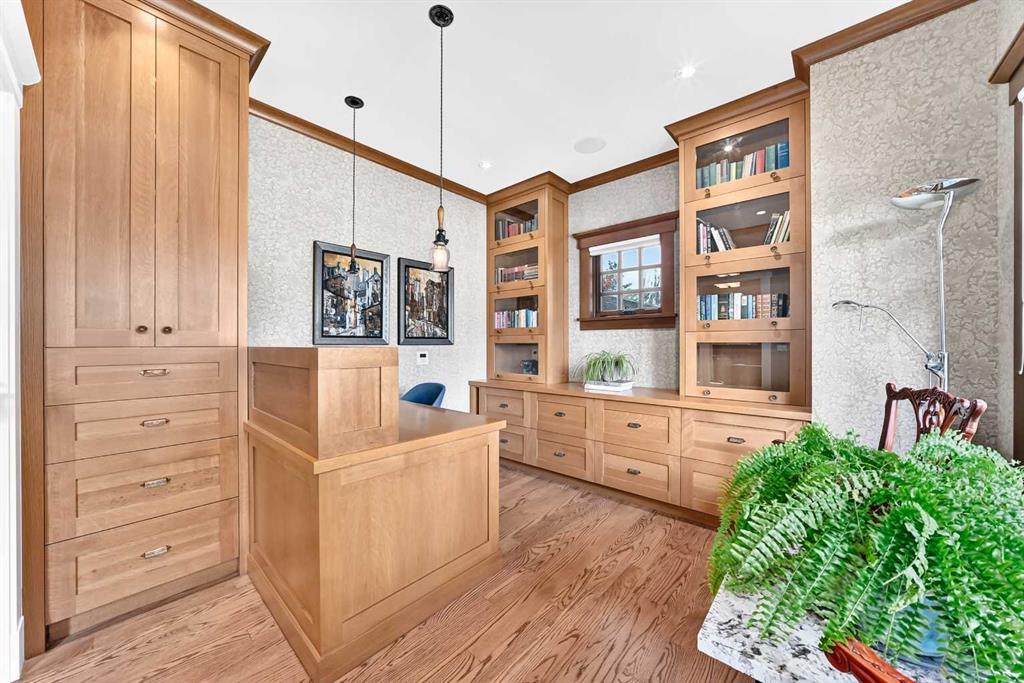 Picture for 95 Lissington Drive SW
