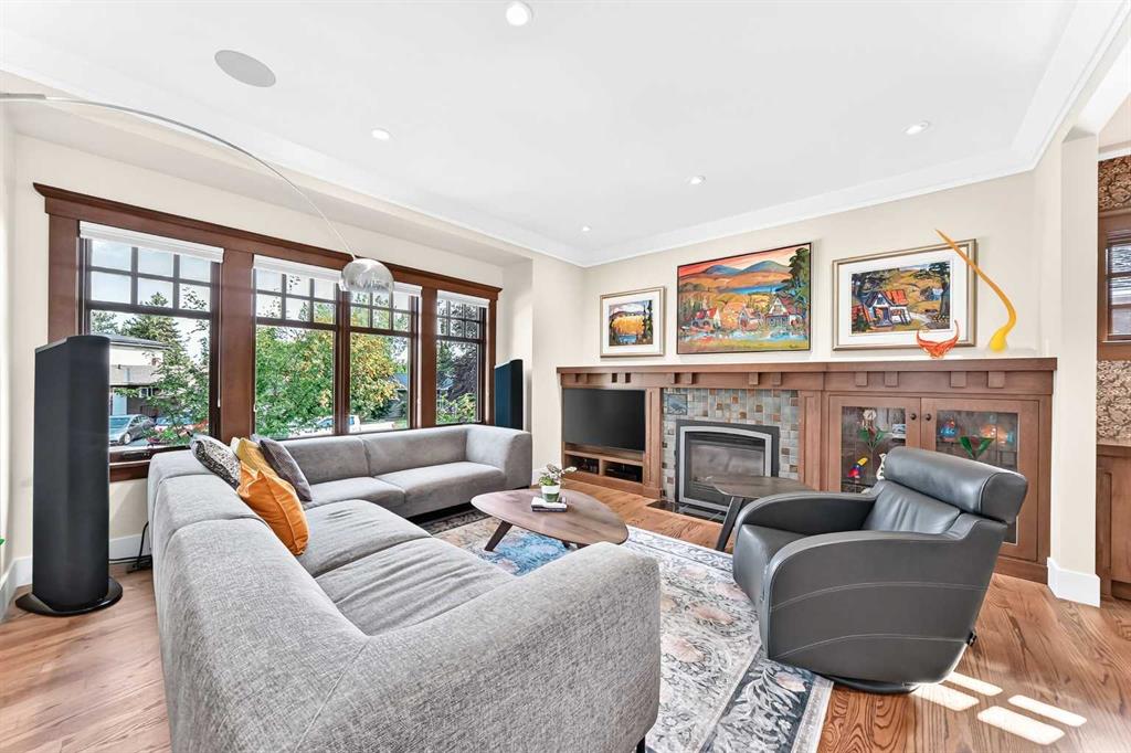 Picture for 95 Lissington Drive SW
