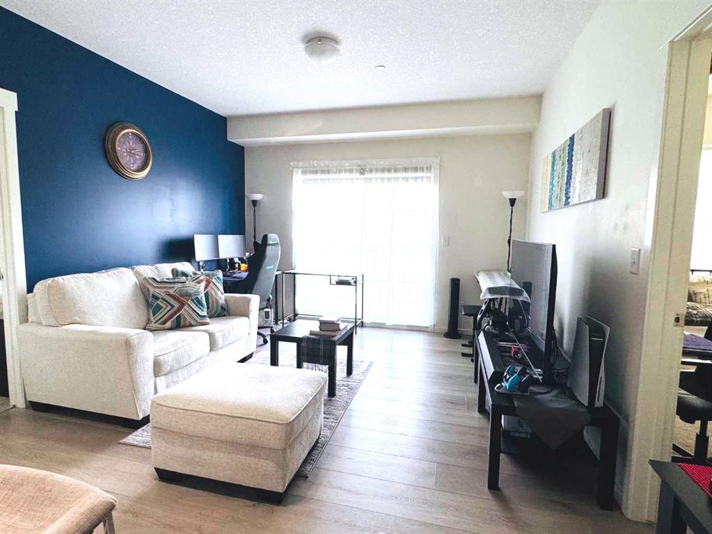 Picture for 3313, 99 Copperstone Park SE