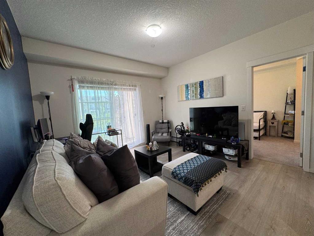 Picture for 3313, 99 Copperstone Park SE