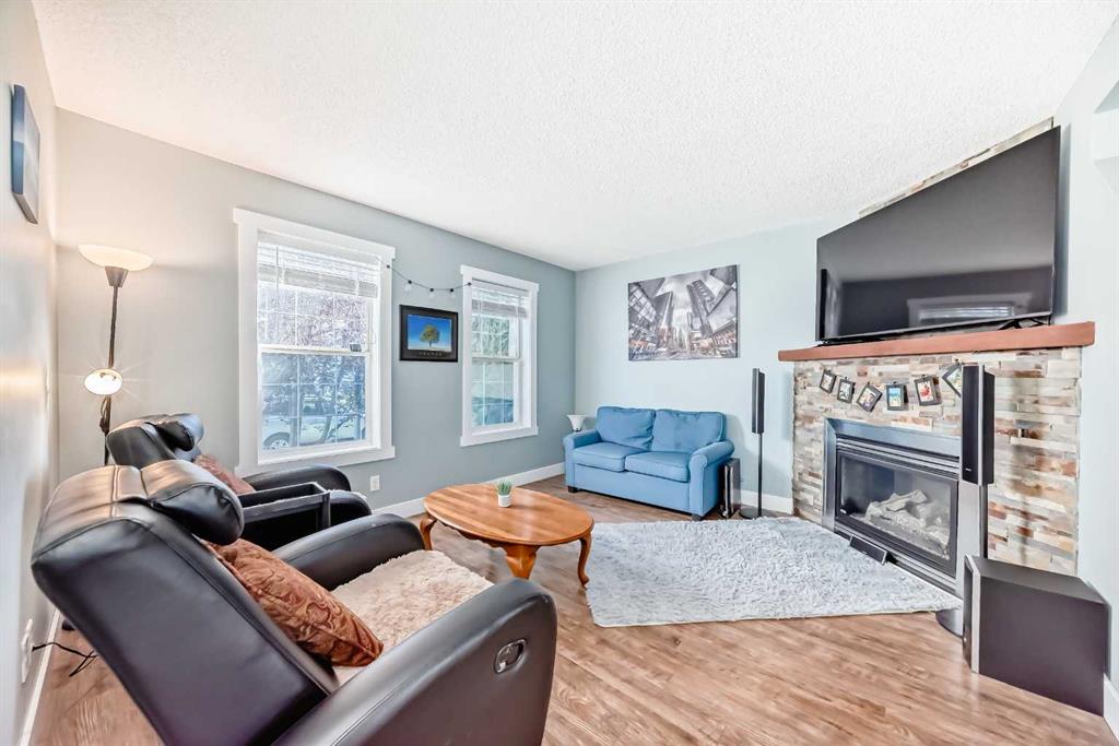 Picture for 57 Martinvalley Way NE