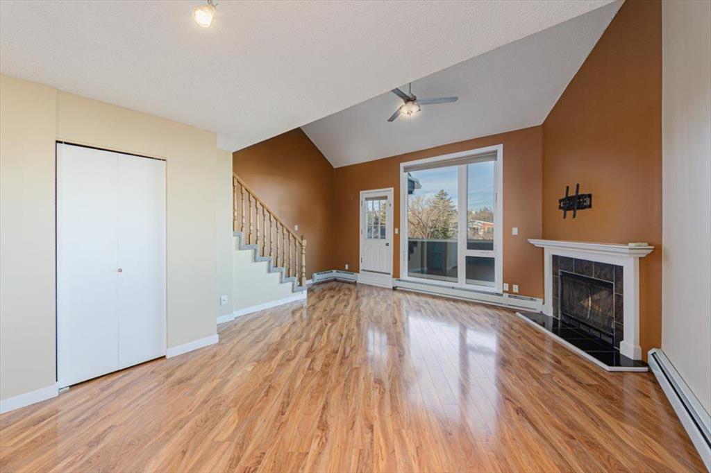 Picture for 308, 1817 14A Street SW