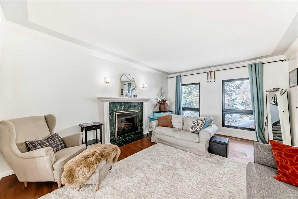 Picture for 40 Christie Cairn Square SW