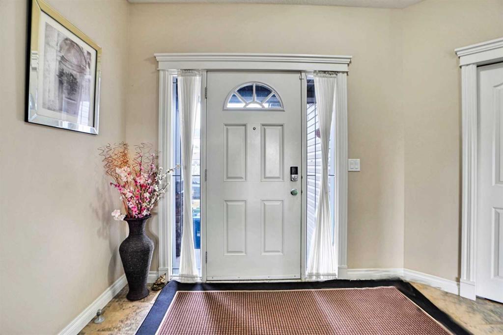 Picture for 39 Skyview Shores Rise NE
