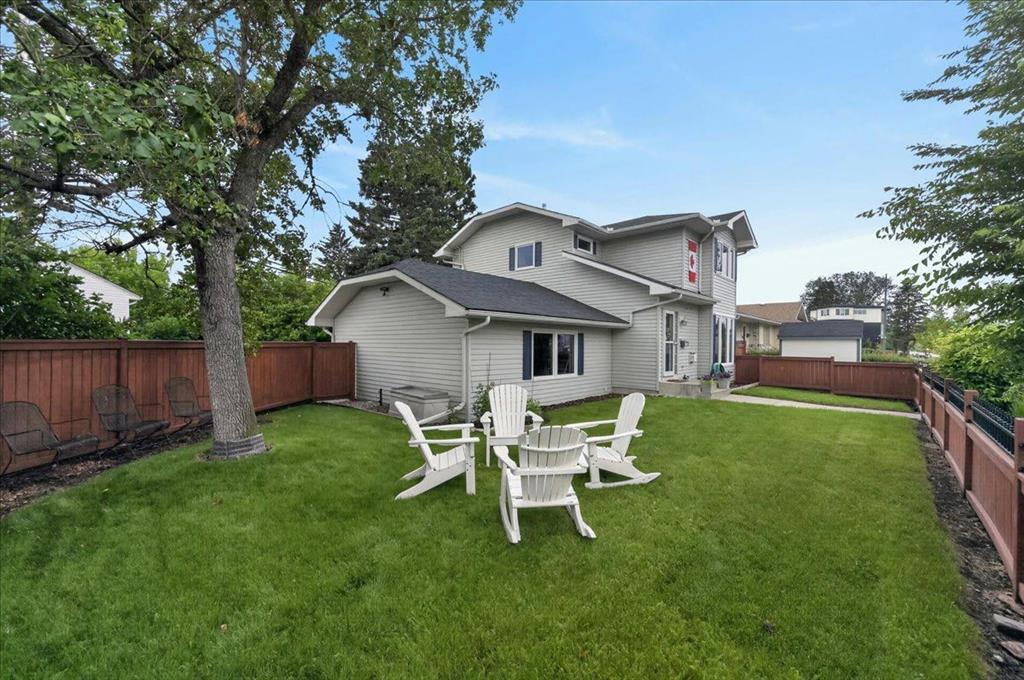 Picture for 2511 Exshaw Road NW