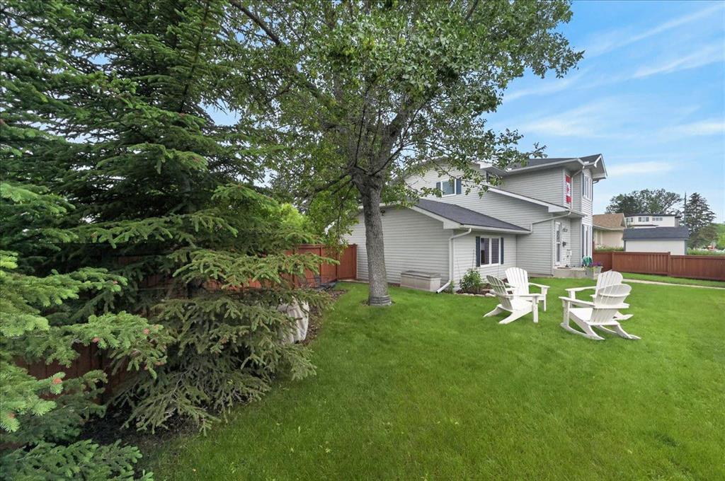 Picture for 2511 Exshaw Road NW