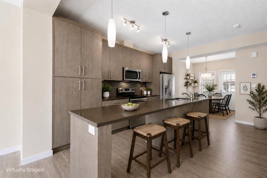 Picture for 330 Marquis Lane SE