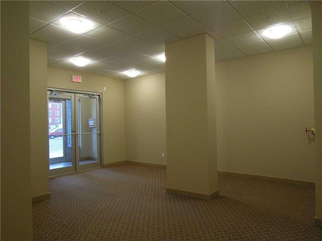 Picture for 6210, 403 Mackenzie Way SW