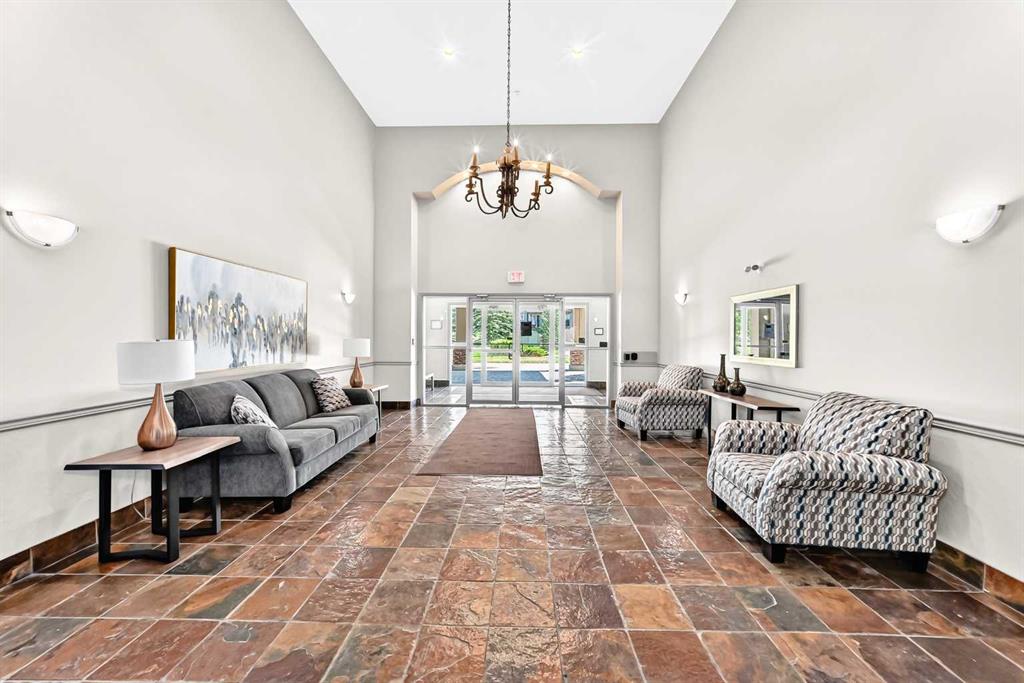 Picture for 2215, 303 Arbour Crest Drive NW