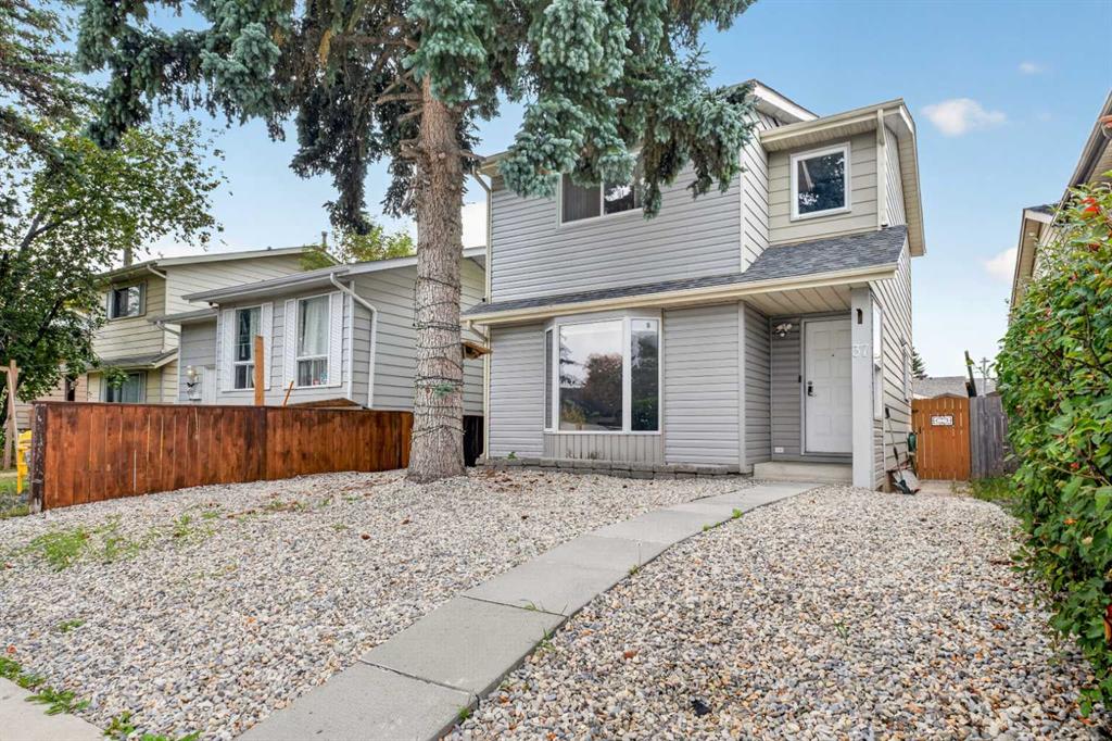 Picture for 37 Erin Croft Crescent SE
