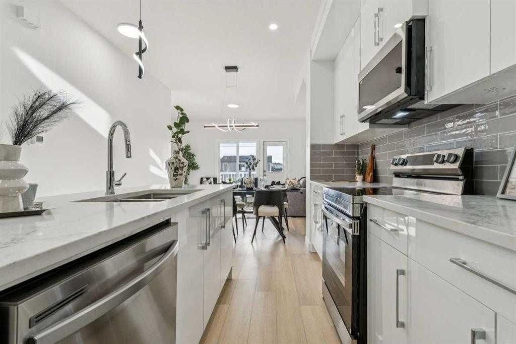 Picture for 105, 95 Saddlecrest Circle 
