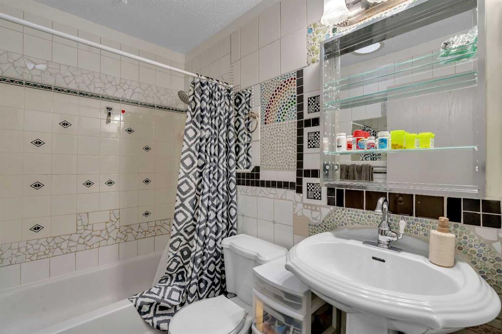 Picture for 104 Falsby Way NE