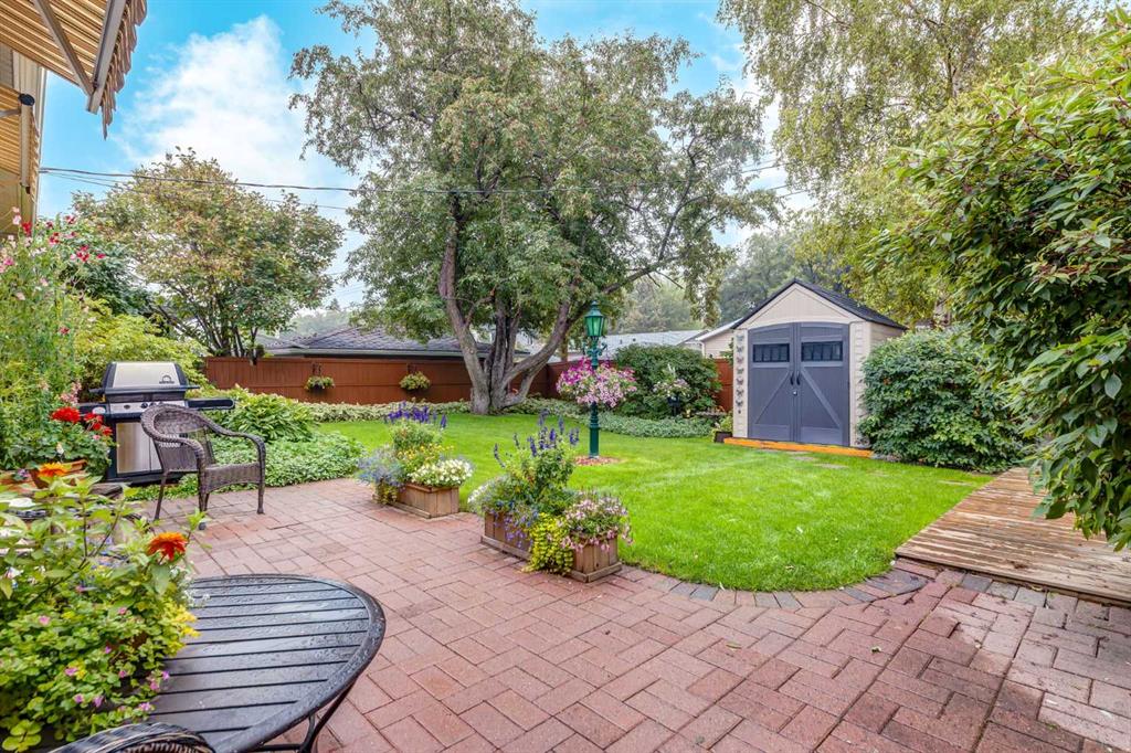 Picture for 29 ARMSTRONG Crescent SE